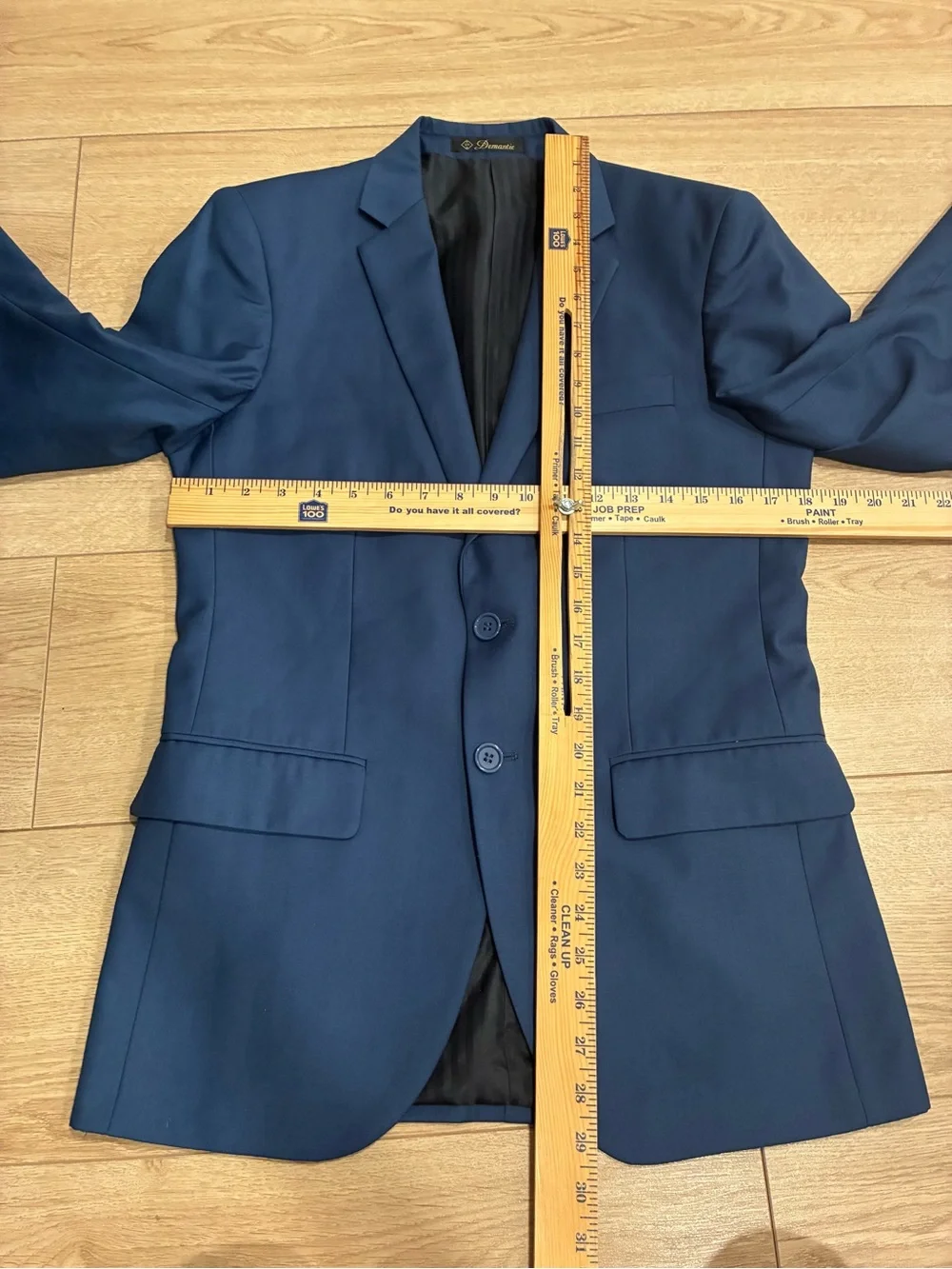 Demantie Men’s Navy Blue Two Button Two Piece Suit Size 36S/28x29